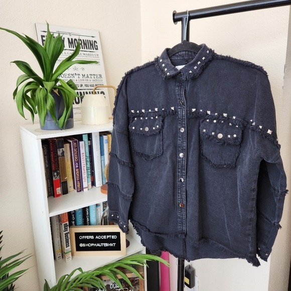 Zara Black Frayed and Studded Denim Jean Long Sleeve Shirt Jacket Shacket - Picture 1 of 5